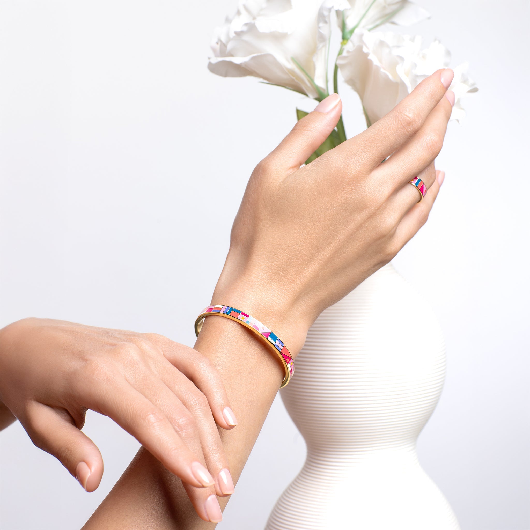 Fiora Bangle