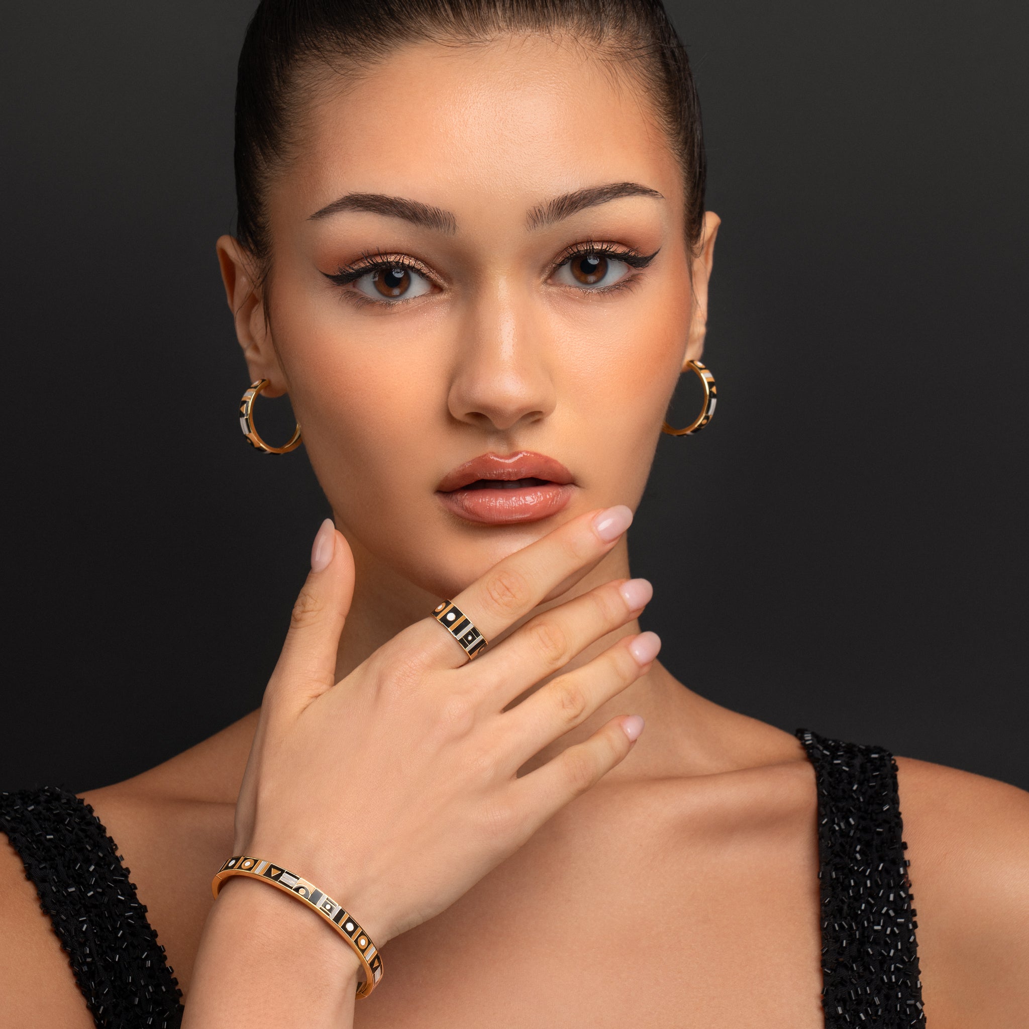 Nyra Bangle